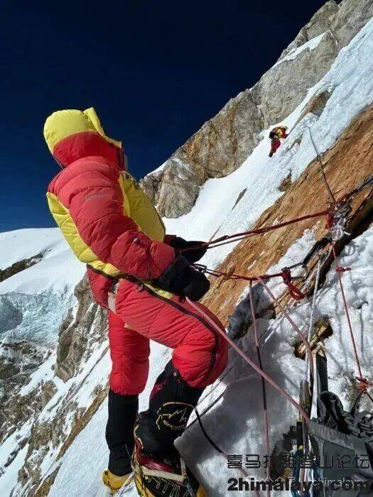 罗斯登山者首攀海拔8163米峰鲜少有人尝试西南壁的替换线路开元棋牌试玩尼泊尔]2025年年度十大探险活动2 - 俄(图14)