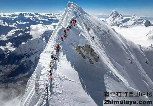 罗斯登山者首攀海拔8163米峰鲜少有人尝试西南壁的替换线路开元棋牌试玩尼泊尔]2025年年度十大探险活动2 - 俄(图28)