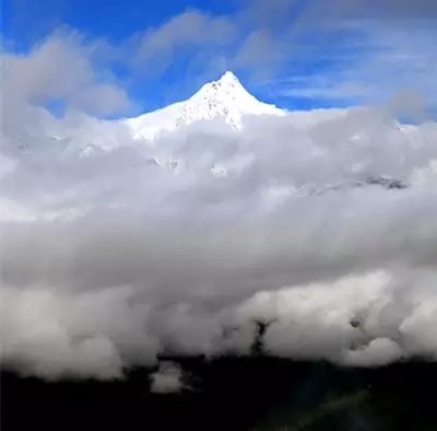 国】达瓦更扎看云海开元棋牌【大美中(图4) 国】达瓦更扎看云海开元棋牌【大美中(图4)