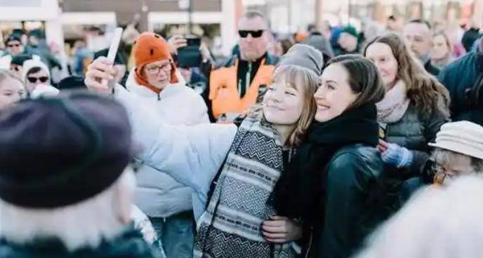 水深火热”而中国的幸福指数却高居全球之首开元棋牌app众多发达国家民众正身陷“(图17)