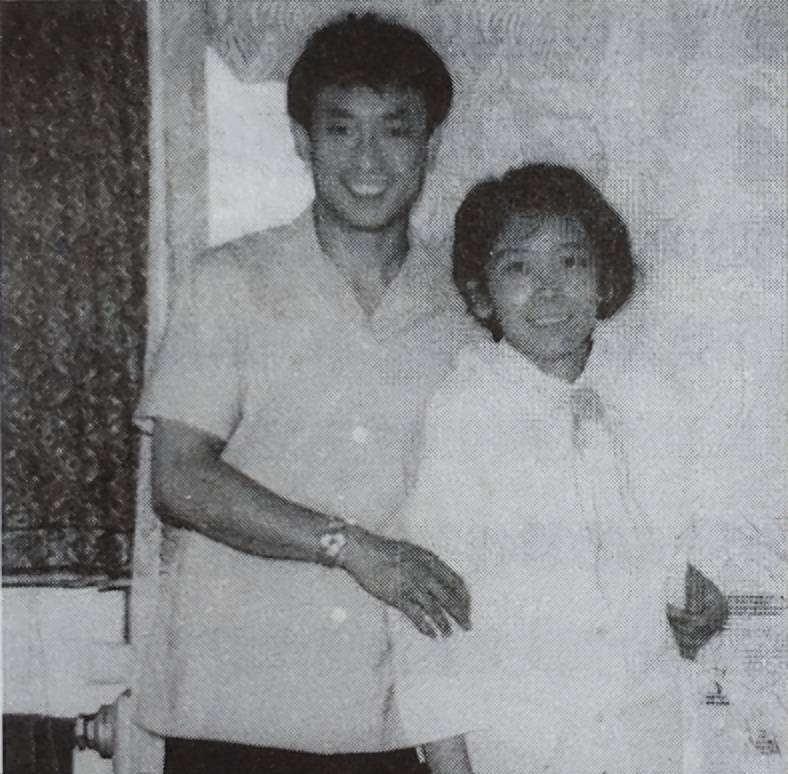 失去双脚却因祸得福感动了一个女孩开元棋牌1975年夏伯渝为救队友(图1)